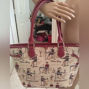 NWOT SIGNARE TAPESTRY Women's Tote Bag - Red Cream W CLASSY LADIES COFFEE TIME